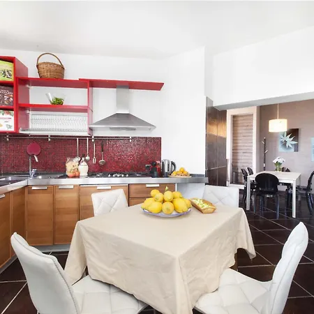 - Casa Luca Holiday home Sorrento